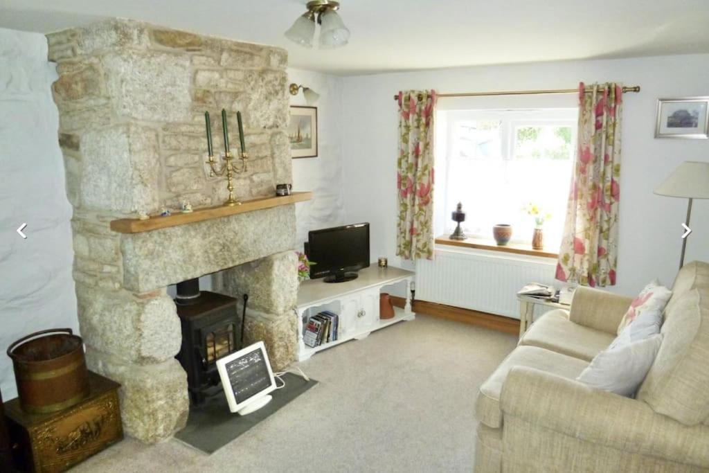 Lovely Cornish Cottage In Small Village Setting Saint Hilary  Экстерьер фото